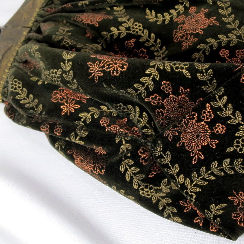 Vintage Victorian Era Velvet Metal Frame Four Hinge Purse in Deep Olive Metallic Floral Print Vintage Victorian Era Velvet Metal Frame Four Hinge Purse in Deep Olive Metallic Floral Print