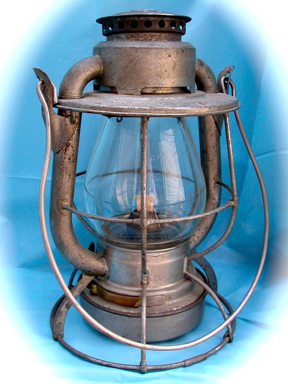 Buffalo, Rochester & Pittsburgh Railway Hand lantern Buffalo, Rochester & Pittsburgh Railway Hand lantern