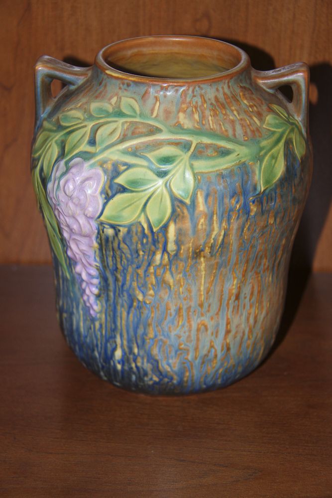 Roseville pottery Blue Wisteria Vase Roseville pottery Blue Wisteria Vase