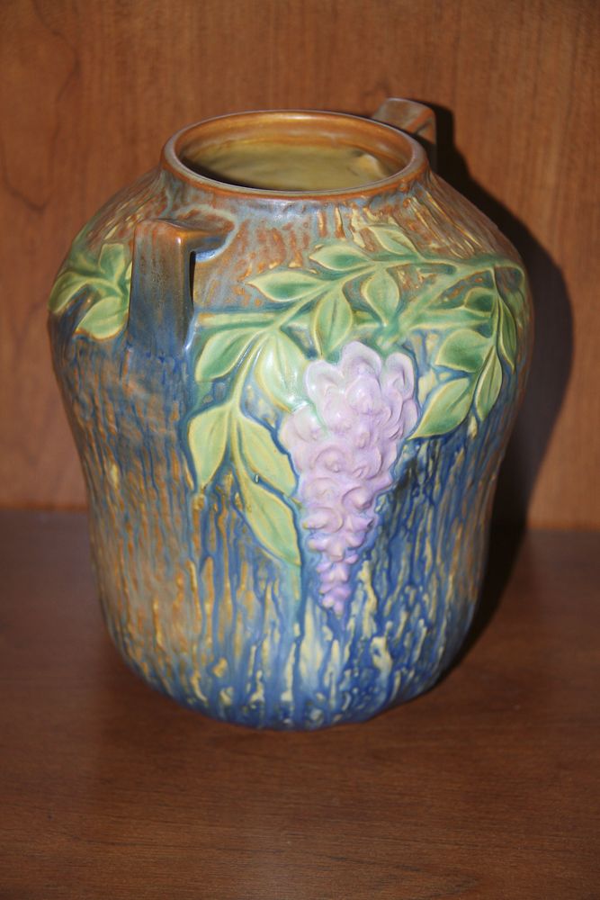 Roseville pottery Blue Wisteria Vase Roseville pottery Blue Wisteria Vase