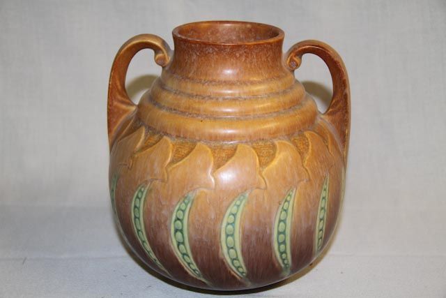 Roseville Falline bulbous vase Roseville Falline bulbous vase