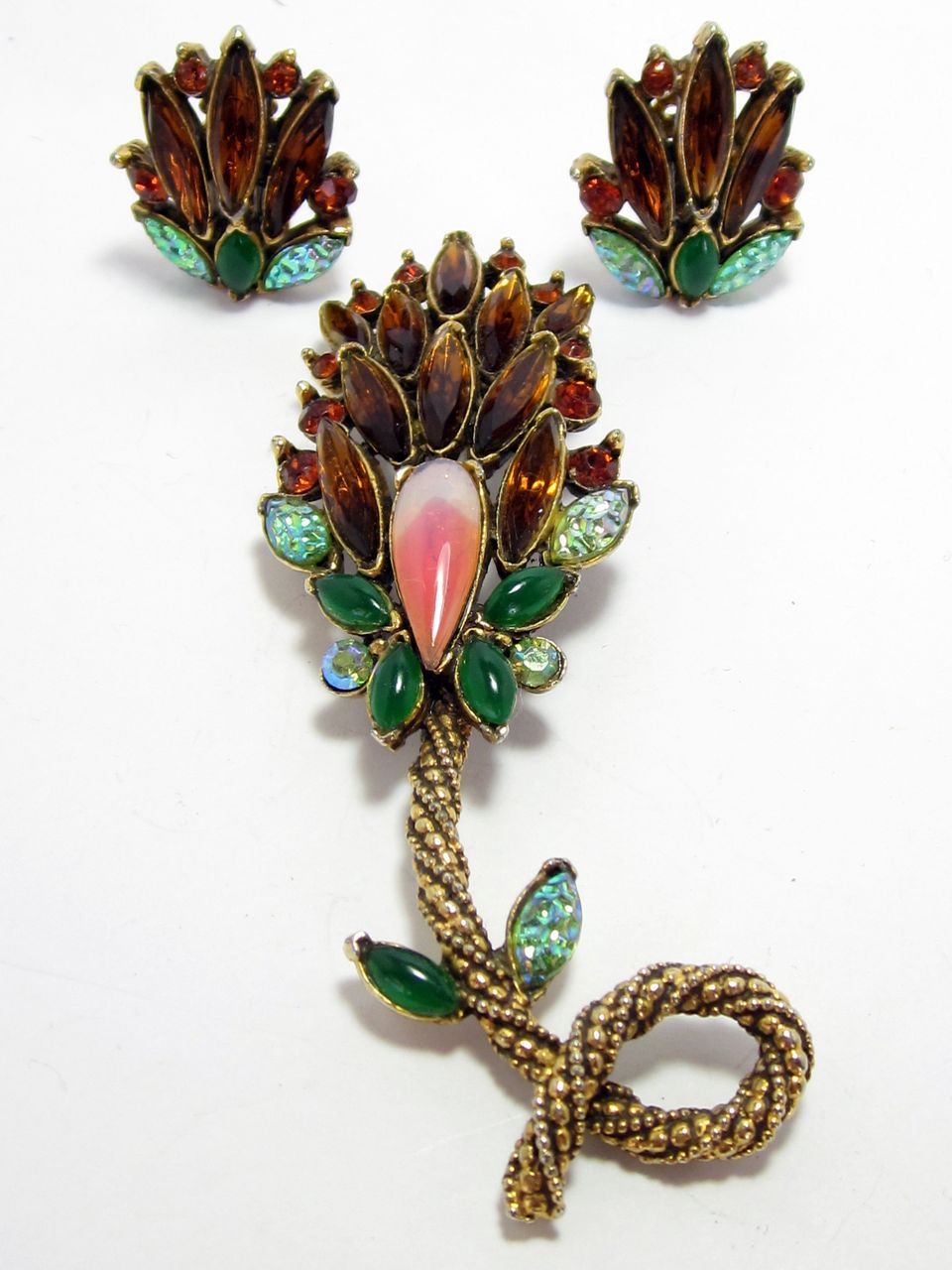 Florenza Brooch & Earrings Set Florenza Brooch & Earrings Set
