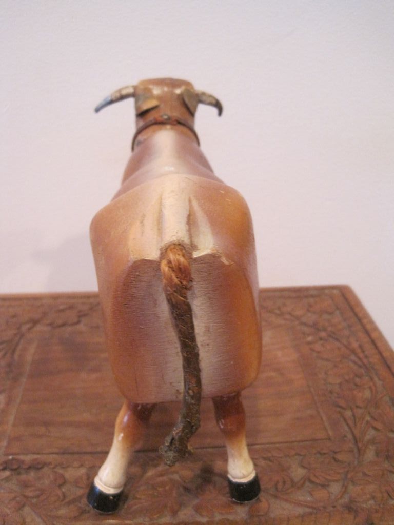 Marvelous Schoenhut PE Cow in Excellent Condition Marvelous Schoenhut PE Cow in Excellent Condition