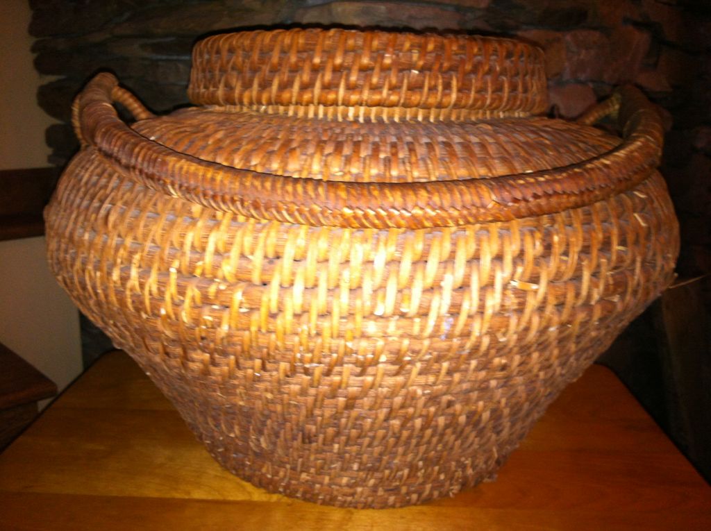 Beautifully Woven Rare Snake Charmers Basket Beautifully Woven Rare Snake Charmers Basket