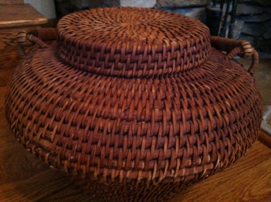 Beautifully Woven Rare Snake Charmers Basket Beautifully Woven Rare Snake Charmers Basket