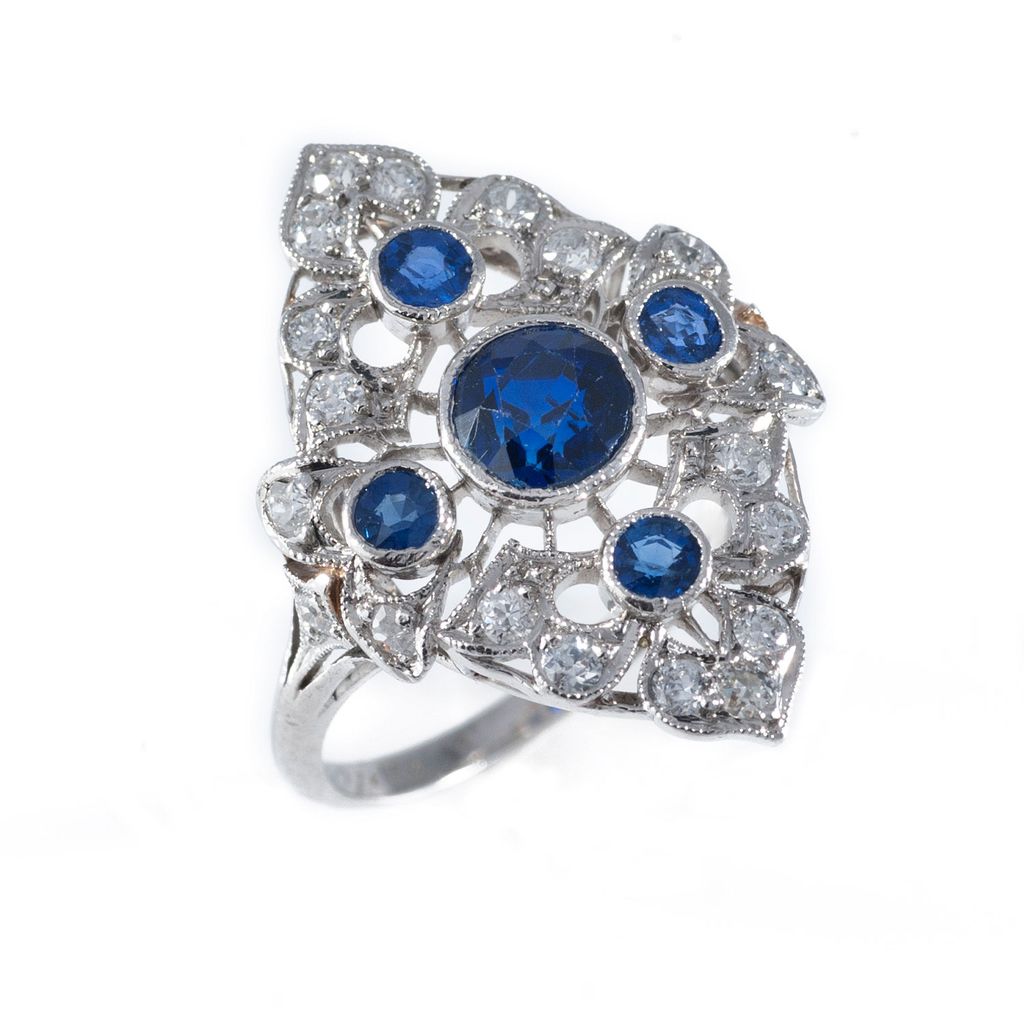 Vintage Belle Époque Sapphire & Diamond Ring Vintage Belle Époque Sapphire & Diamond Ring