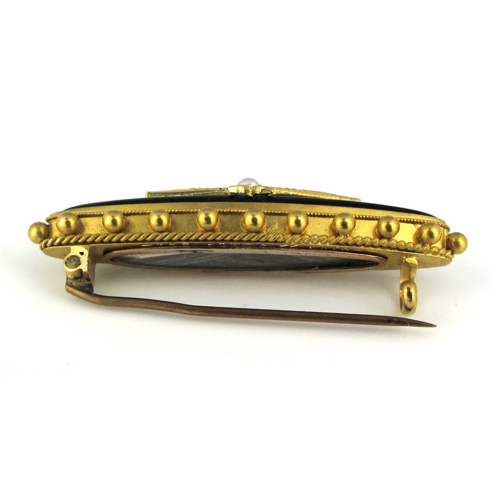 15ct Gold Antique Victorian Onyx Mourning Brooch 15ct Gold Antique Victorian Onyx Mourning Brooch