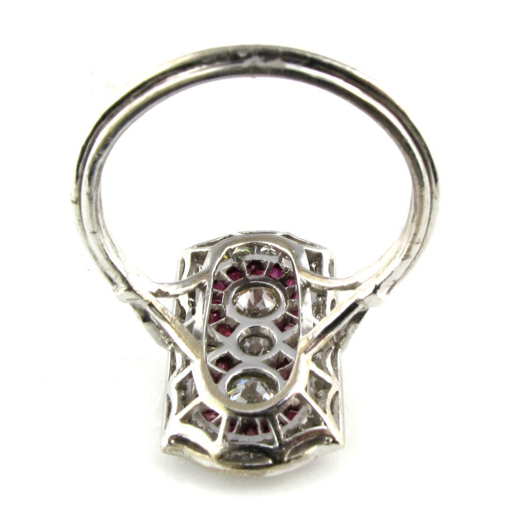 Vintage Art Deco Diamond & Ruby Ring Vintage Art Deco Diamond & Ruby Ring