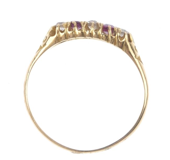 Vintage 1920's Ruby & Diamond Ring Vintage 1920's Ruby & Diamond Ring