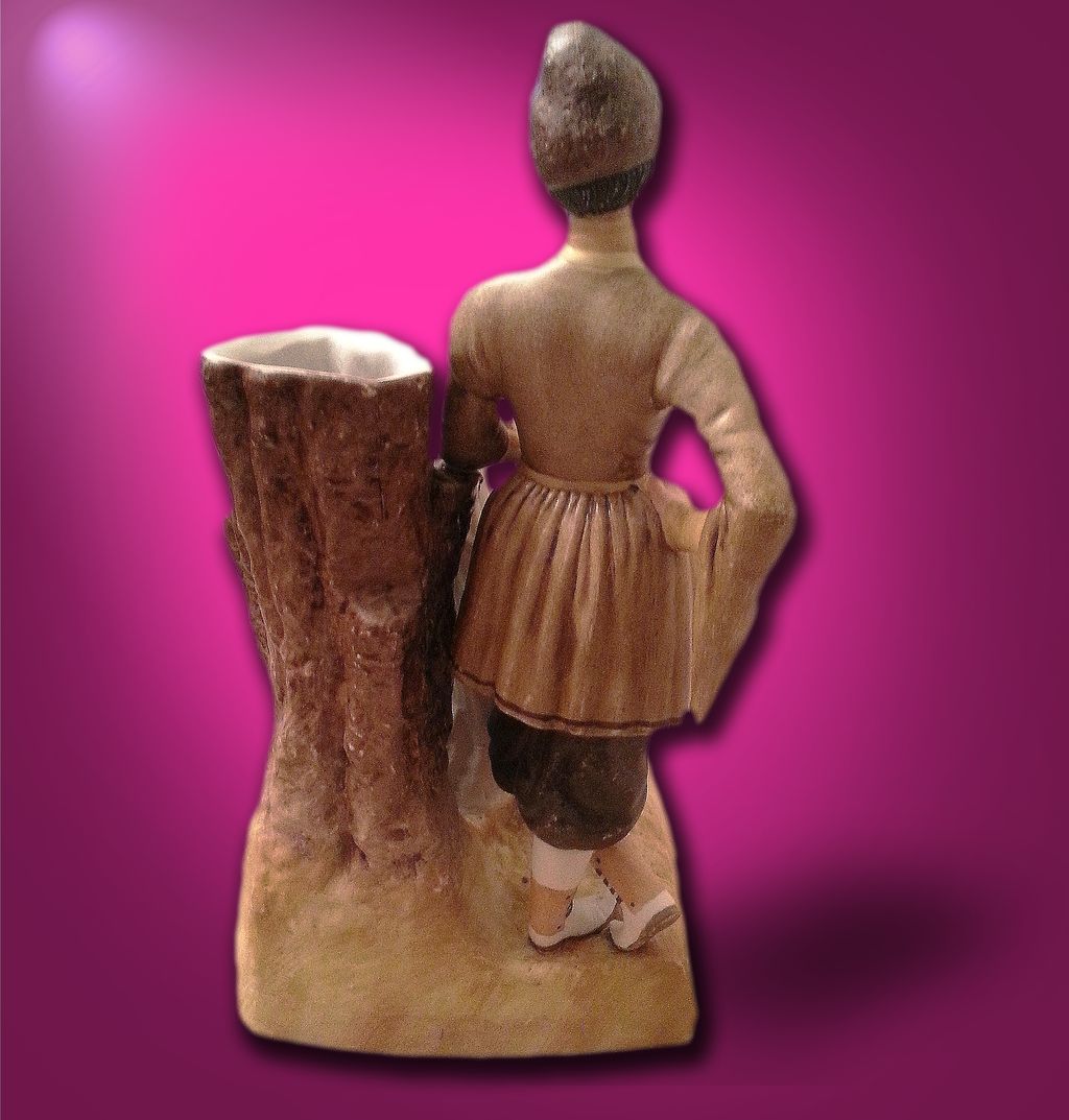 Russian Antique Porcelain Figurine Of The "Georgians" By Gardner Manufactory Russian Antique Porcelain Figurine Of The "Georgians" By Gardner Manufactory