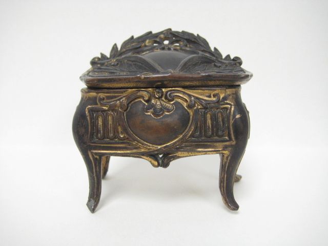 Vintage Metal Jewel Box Vintage Metal Jewel Box