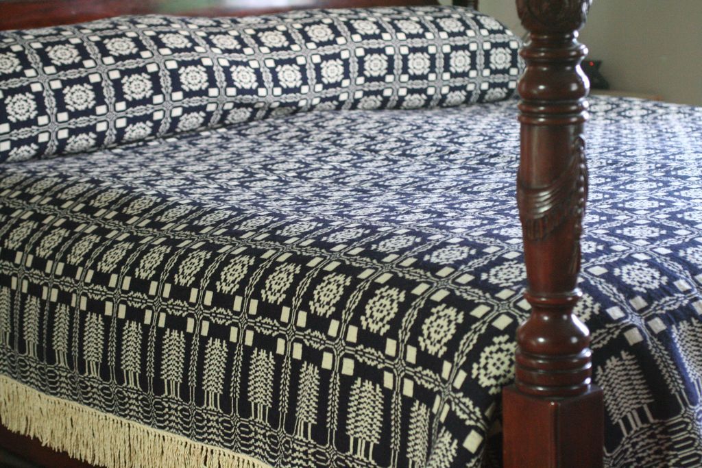 Goodwin Guild Overshot Snowflake Wool Coverlet Goodwin Guild Overshot Snowflake Wool Coverlet