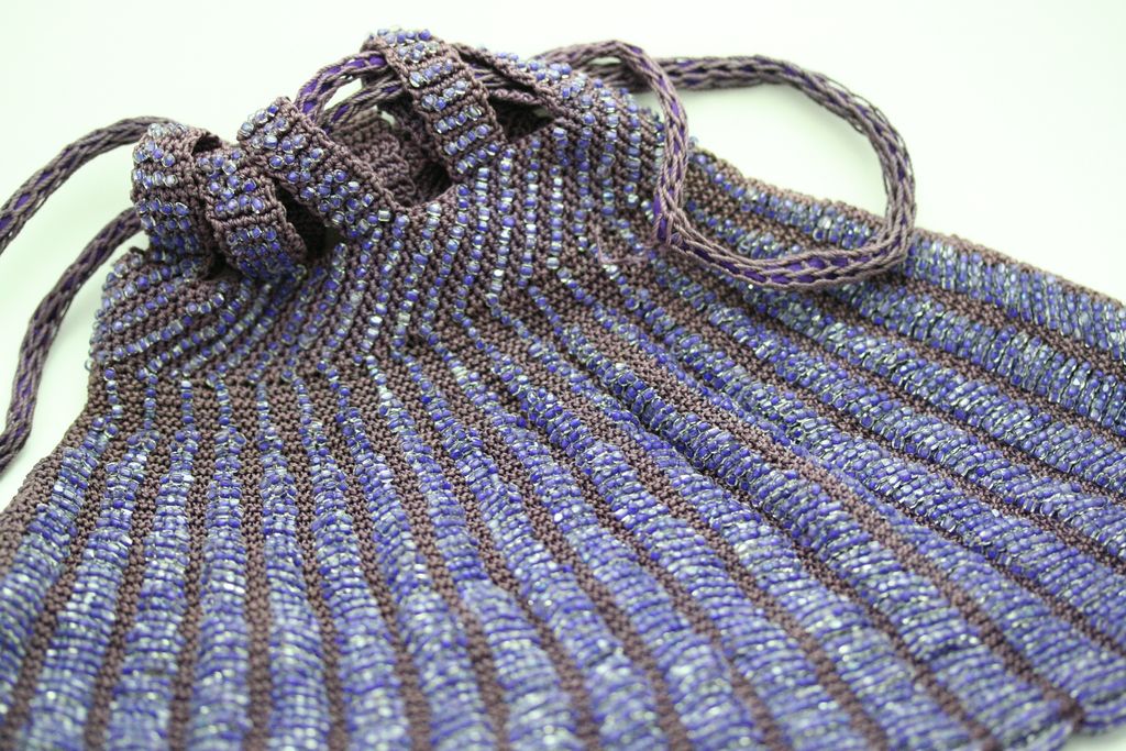 Fine Antique Hand-crocheted and Hand Glass Beaded Evening Purse Fine Antique Hand-crocheted and Hand Glass Beaded Evening Purse