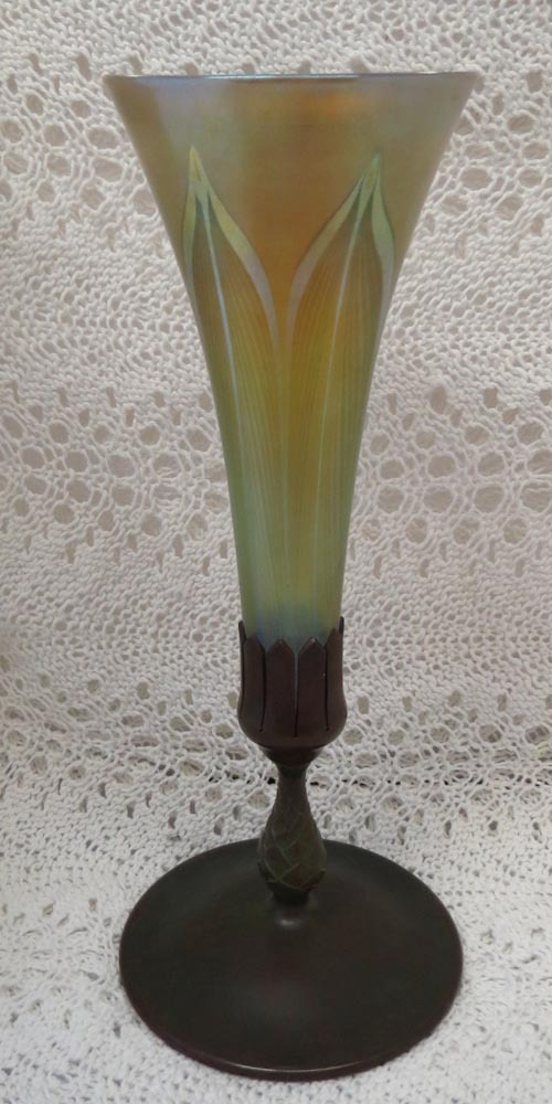 Beautiful Signed Tiffany Favrile Glass Gold Dore Bronze Trumpet Vase Beautiful Signed Tiffany Favrile Glass Gold Dore Bronze Trumpet Vase
