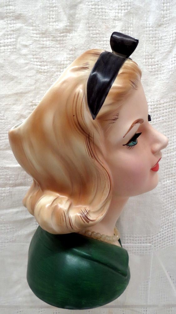 Topline Imports Inc Lady Head Vase #50/425 in Green Topline Imports Inc Lady Head Vase #50/425 in Green