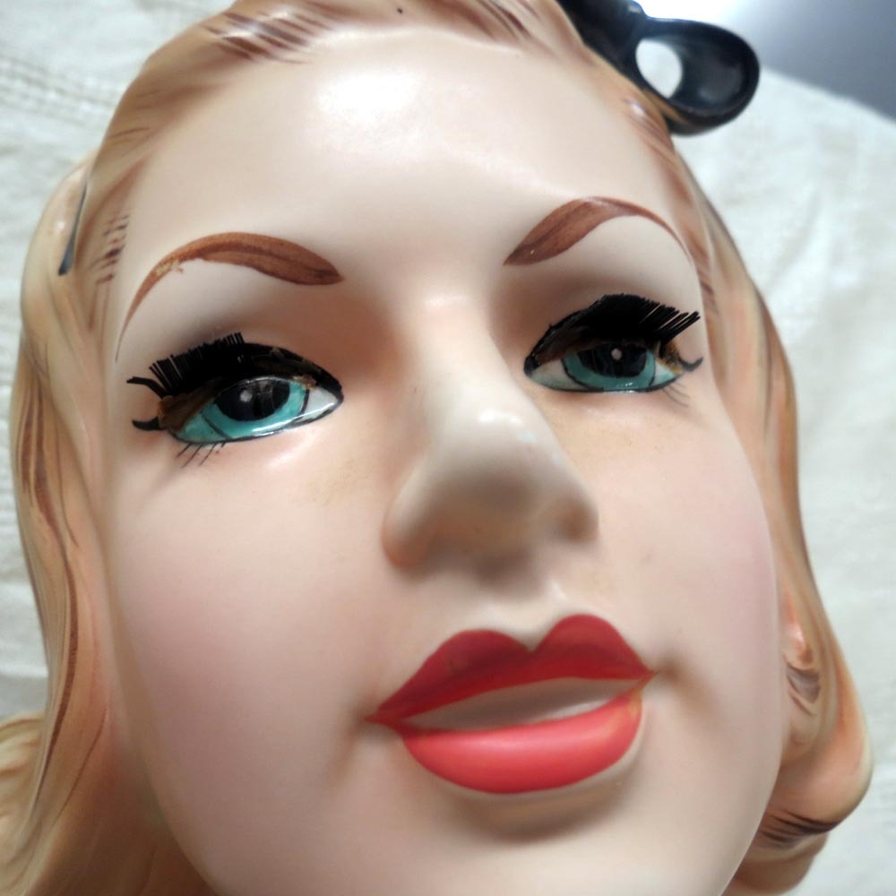 Topline Imports Inc Lady Head Vase #50/425 in Green Topline Imports Inc Lady Head Vase #50/425 in Green