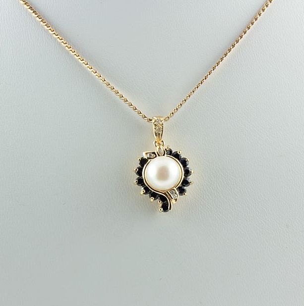 14 kt Gold Sapphires Diamonds Akoya Cultured Pearls 14 kt Gold Sapphires Diamonds Akoya Cultured Pearls