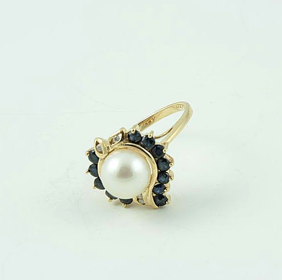 14 kt Gold Sapphires Diamonds Akoya Cultured Pearls 14 kt Gold Sapphires Diamonds Akoya Cultured Pearls