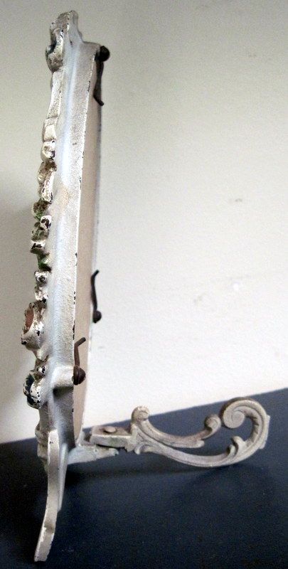 Cast Iron Picture Frame with Flowers in Original Paint Cast Iron Picture Frame with Flowers in Original Paint