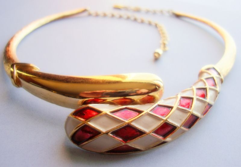 BOUCHER Polished and Textured Gold Coloured Harlequin Collar / Necklace with Red and White Enamelling BOUCHER Polished and Textured Gold Coloured Harlequin Collar / Necklace with Red and White Enamelling