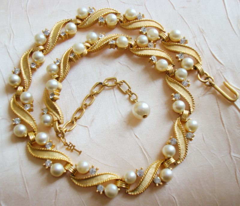 Crown Trifari Incredibly Lovely Necklace of Coiling Ribbons with Rhinestones and Faux Pearls Crown Trifari Incredibly Lovely Necklace of Coiling Ribbons with Rhinestones and Faux Pearls