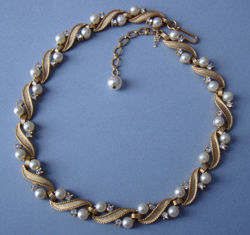 Crown Trifari Incredibly Lovely Necklace of Coiling Ribbons with Rhinestones and Faux Pearls Crown Trifari Incredibly Lovely Necklace of Coiling Ribbons with Rhinestones and Faux Pearls