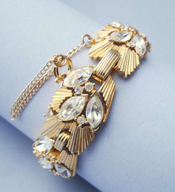CROWN TRIFARI Glamorous Gold Coloured Metal Bracelet with Clear Marquis and Chaton Rhinestones CROWN TRIFARI Glamorous Gold Coloured Metal Bracelet with Clear Marquis and Chaton Rhinestones
