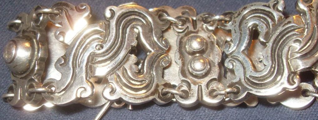 Vintage Sterling Silver 980 Bracelet Vintage Sterling Silver 980 Bracelet