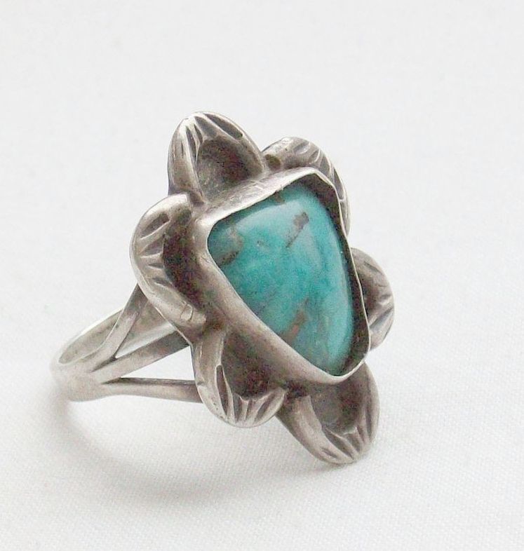 Vintage Southwestern Sterling Natural Turquoise Ring - Size 9 1/2 - Circa 1950 Vintage Southwestern Sterling Natural Turquoise Ring - Size 9 1/2 - Circa 1950