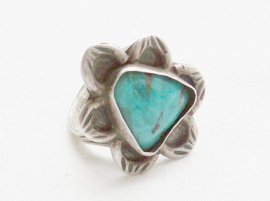 Vintage Southwestern Sterling Natural Turquoise Ring - Size 9 1/2 - Circa 1950 Vintage Southwestern Sterling Natural Turquoise Ring - Size 9 1/2 - Circa 1950