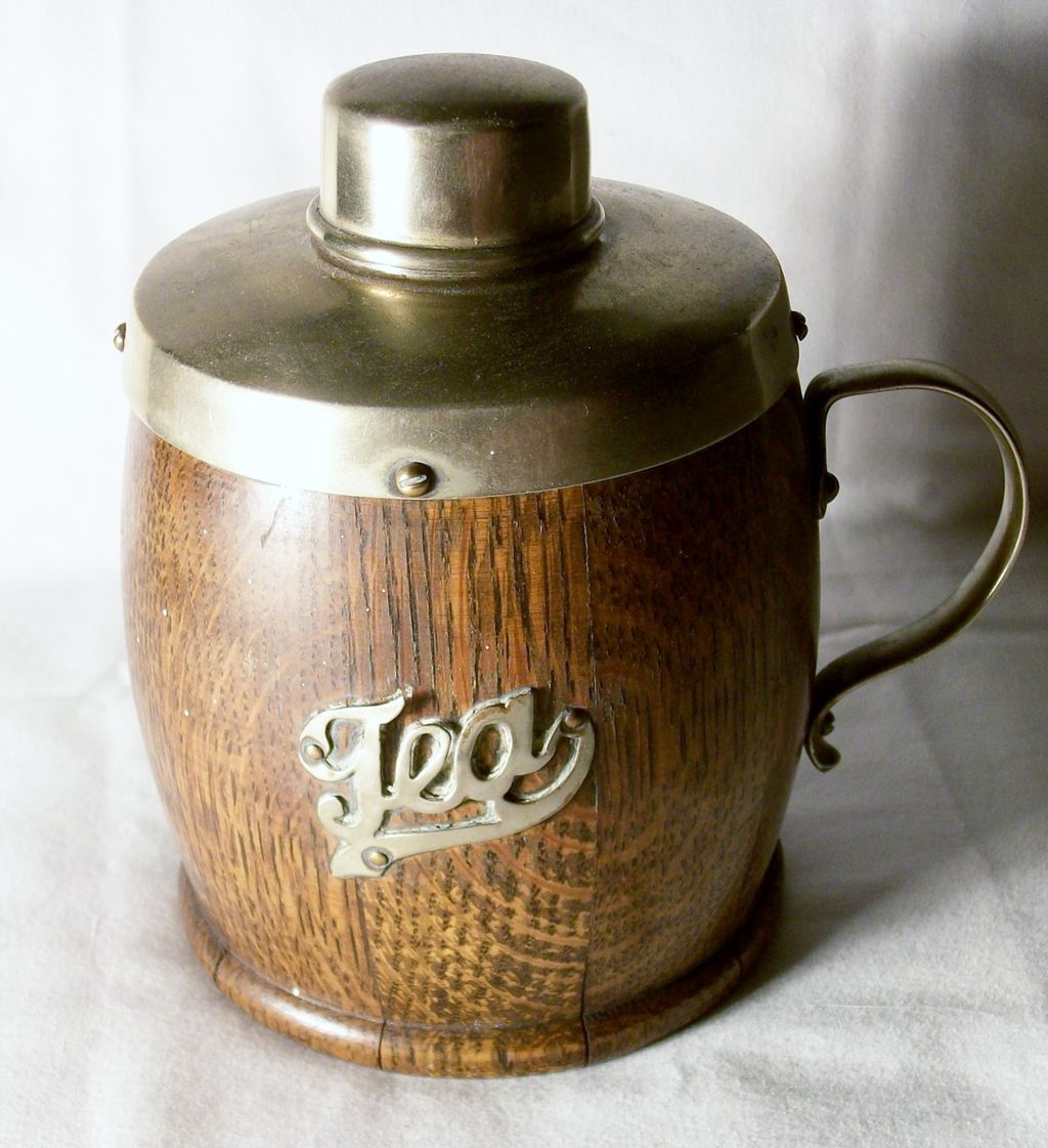 1930 English Coopered Oak Tea Caddy 1930 English Coopered Oak Tea Caddy