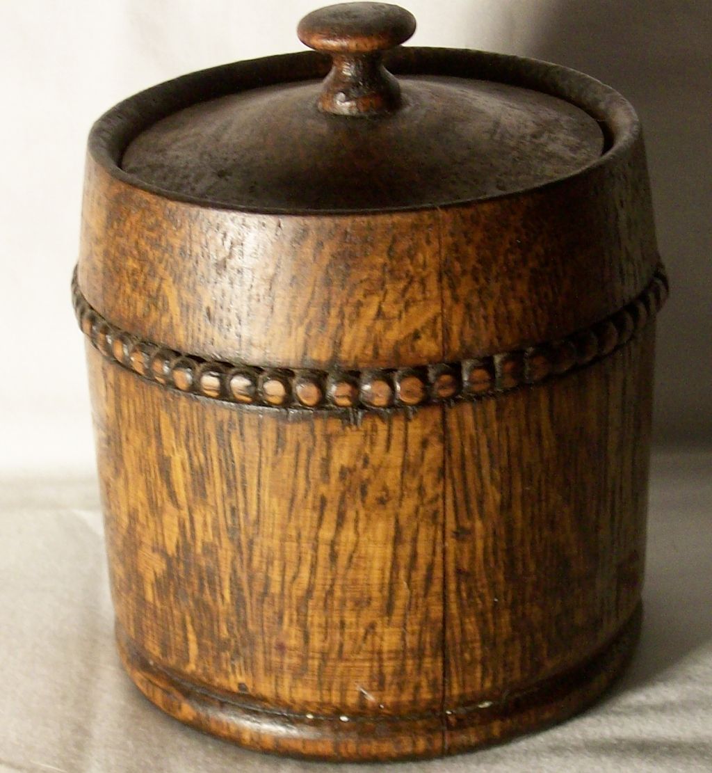 1930 English Beaded Coopered Oak Tea Caddy 1930 English Beaded Coopered Oak Tea Caddy