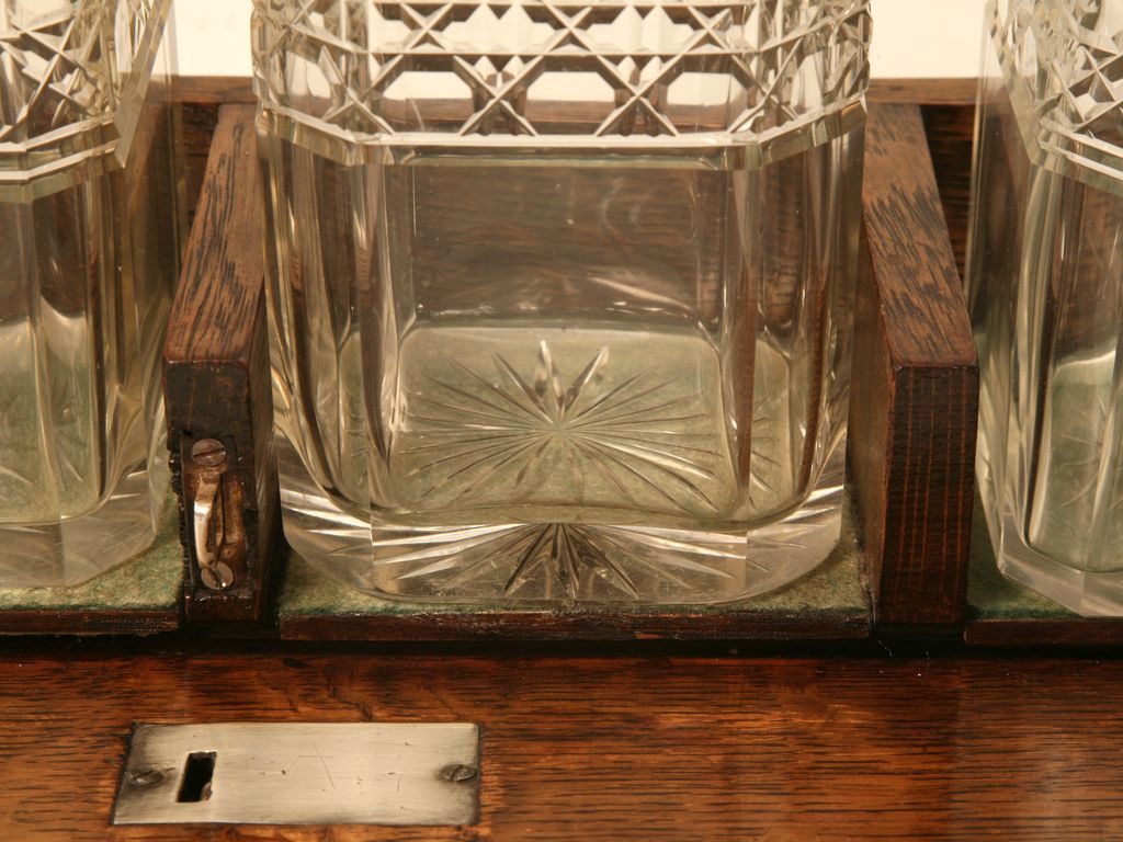 Original Antique English Oak & Hand-Cut Crystal Locking Tantalus w/Key Original Antique English Oak & Hand-Cut Crystal Locking Tantalus w/Key