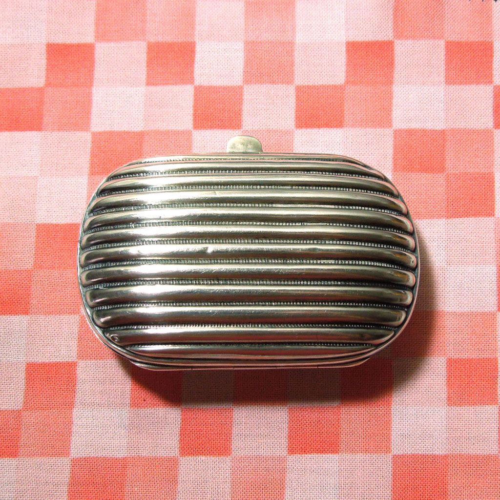 1900's Art Nouveau Sterling Coin Purse 1900's Art Nouveau Sterling Coin Purse
