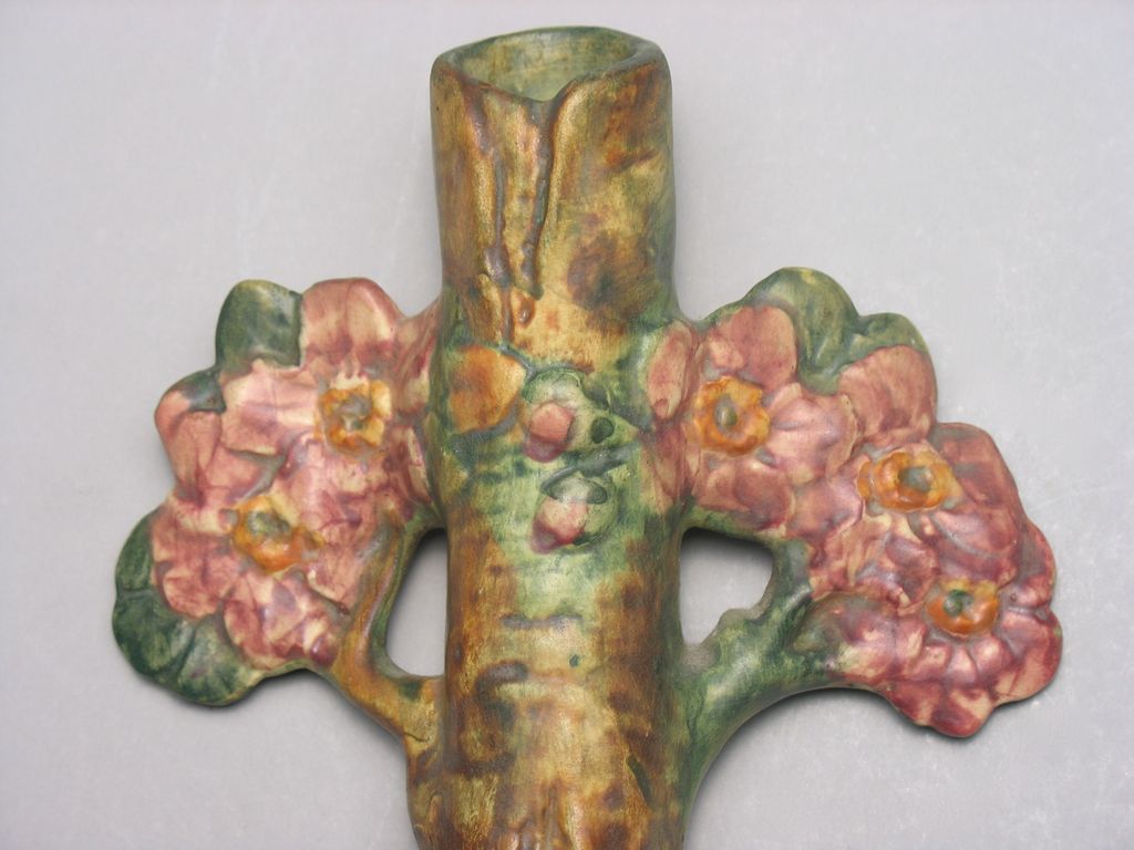 Vintage Weller Pottery Woodcraft Apple Blossom Wall Pocket Vase Vintage Weller Pottery Woodcraft Apple Blossom Wall Pocket Vase