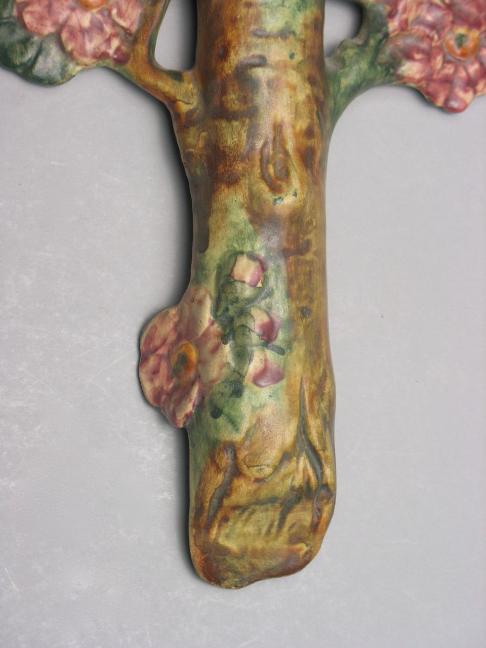 Vintage Weller Pottery Woodcraft Apple Blossom Wall Pocket Vase Vintage Weller Pottery Woodcraft Apple Blossom Wall Pocket Vase