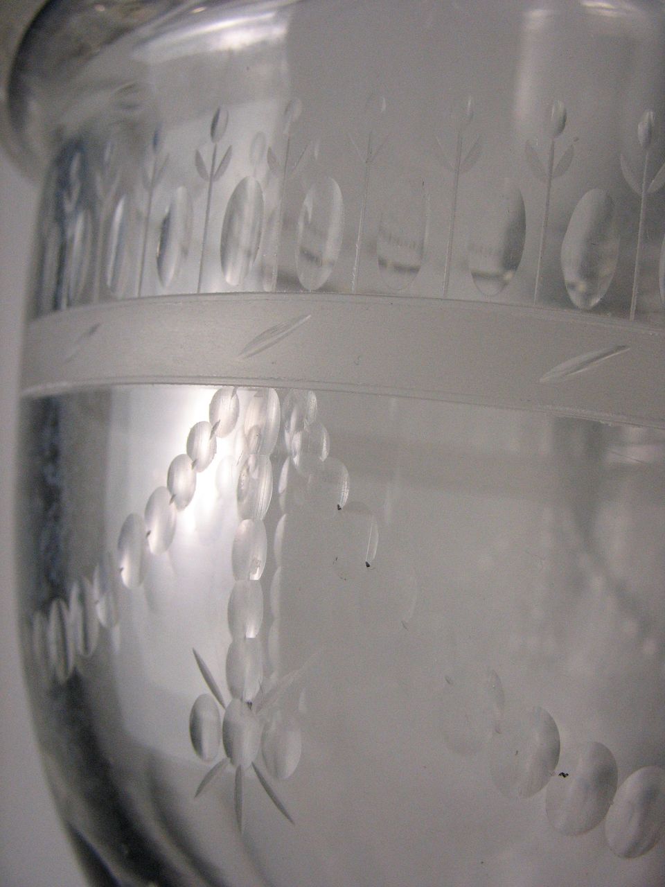 19th Century Federal Period Neoclassical Glass Decanter 19th Century Federal Period Neoclassical Glass Decanter