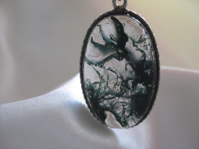 Moss Agate Sterling Silver Pendant Moss Agate Sterling Silver Pendant