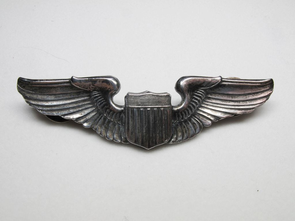 Vintage Sterling Silver World War 2 Government Issued Pilot Wings Vintage Sterling Silver World War 2 Government Issued Pilot Wings