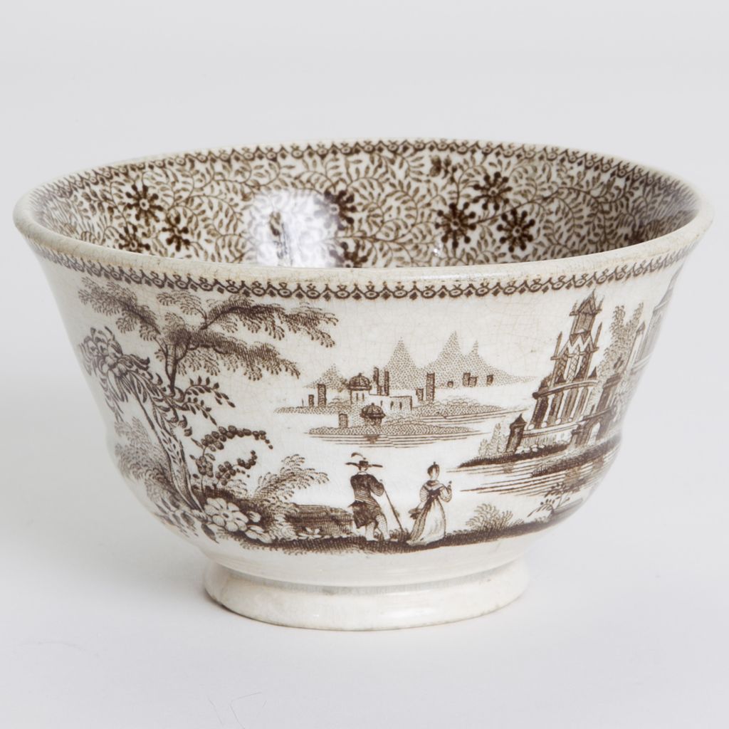 Porcelain Brown and White Bowl, c. 1850 Porcelain Brown and White Bowl, c. 1850