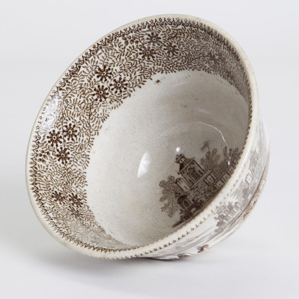 Porcelain Brown and White Bowl, c. 1850 Porcelain Brown and White Bowl, c. 1850