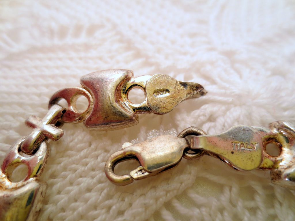 Sterling Silver Bracelet, Signed 925 Italy Nice linked bracelet Vintage jewellery Sterling Silver Bracelet, Signed 925 Italy Nice linked bracelet Vintage jewellery