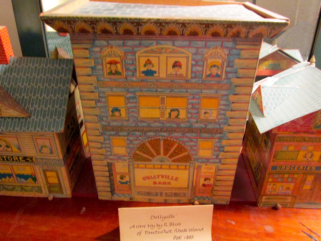 Bliss Dollyville Dollhouse Bliss Dollyville Dollhouse