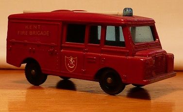 Matchbox #57c - Land Rover Fire Truck - ca. 1966-70 Matchbox #57c - Land Rover Fire Truck - ca. 1966-70