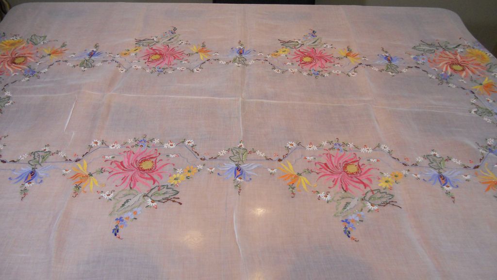 Vintage Chinese Handmade Shear Embroidered & Appliqué Tablecloth 102" w/10 Napkins Vintage Chinese Handmade Shear Embroidered & Appliqué Tablecloth 102" w/10 Napkins