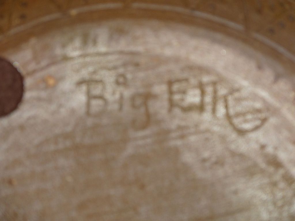 Robert "Big Elk" Signed Pottery Bowl Robert "Big Elk" Signed Pottery Bowl