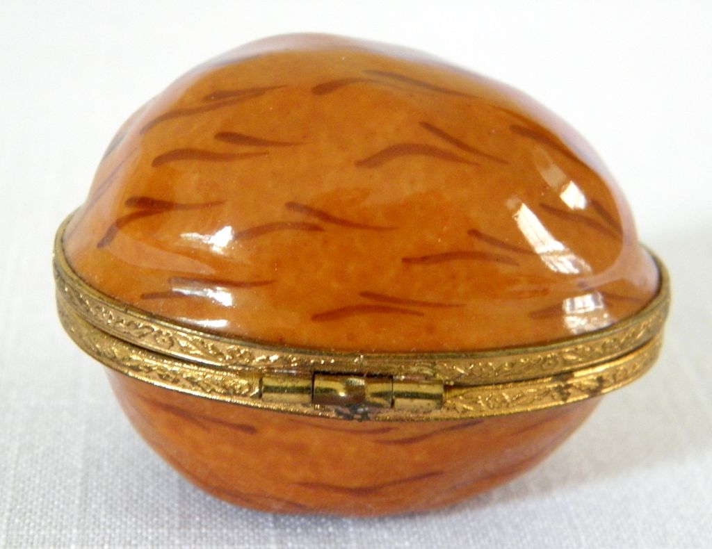Tiffany Limoges France Hand Painted Walnut Trinket Box Thistle Latch Tiffany Limoges France Hand Painted Walnut Trinket Box Thistle Latch
