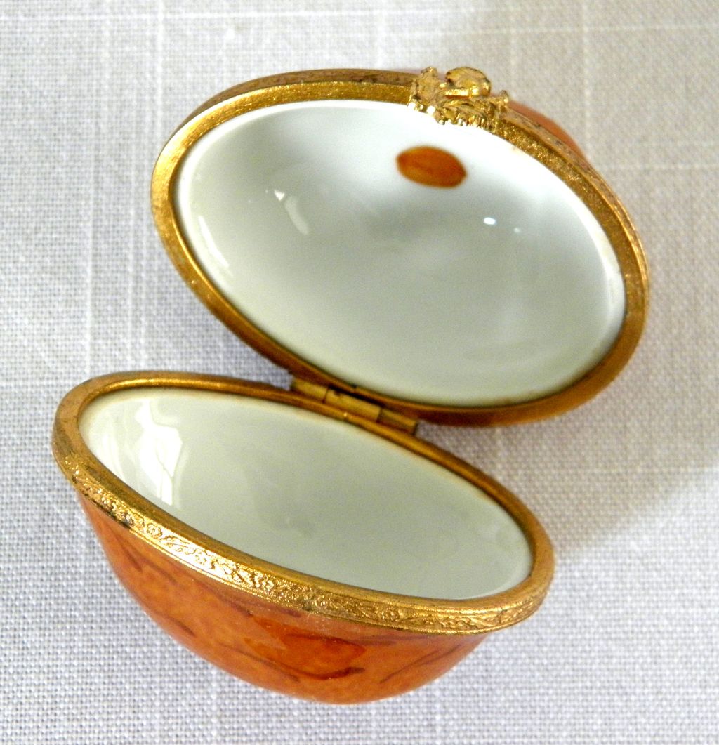 Tiffany Limoges France Hand Painted Walnut Trinket Box Thistle Latch Tiffany Limoges France Hand Painted Walnut Trinket Box Thistle Latch