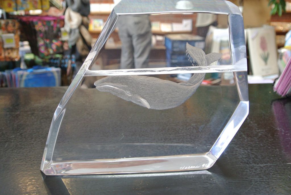 Beautiful Acrylic Whale Engraved Sculpture by Stegeman, very clean Beautiful Acrylic Whale Engraved Sculpture by Stegeman, very clean