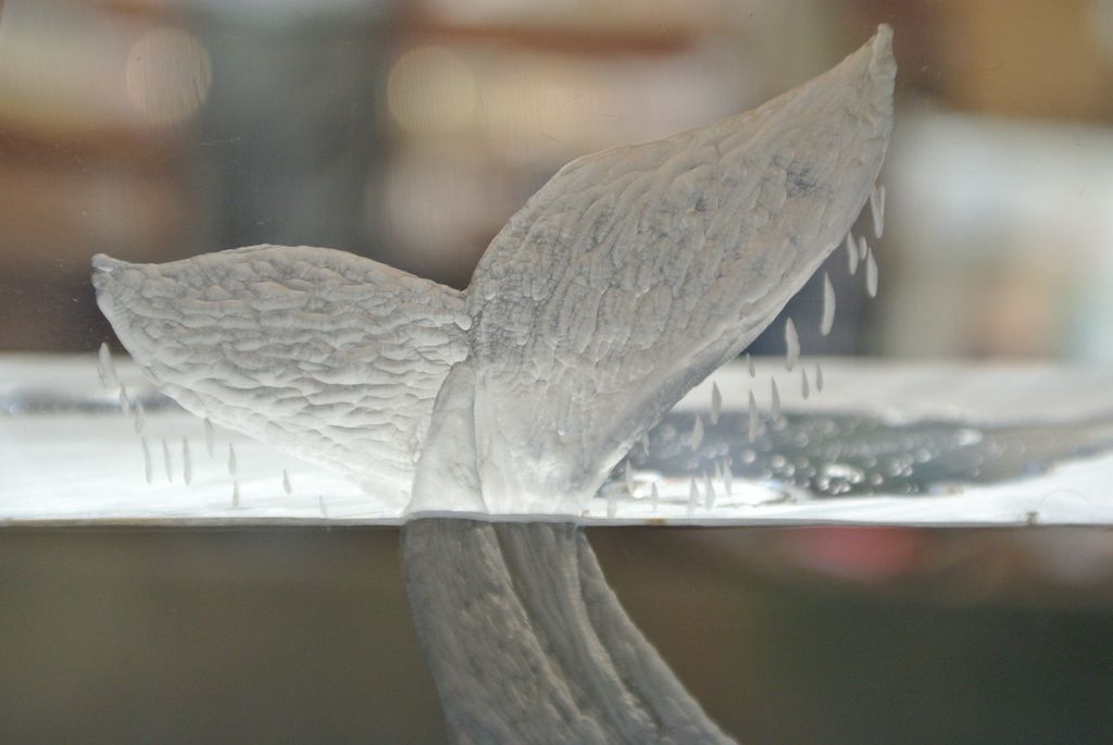 Beautiful Acrylic Whale Engraved Sculpture by Stegeman, very clean Beautiful Acrylic Whale Engraved Sculpture by Stegeman, very clean